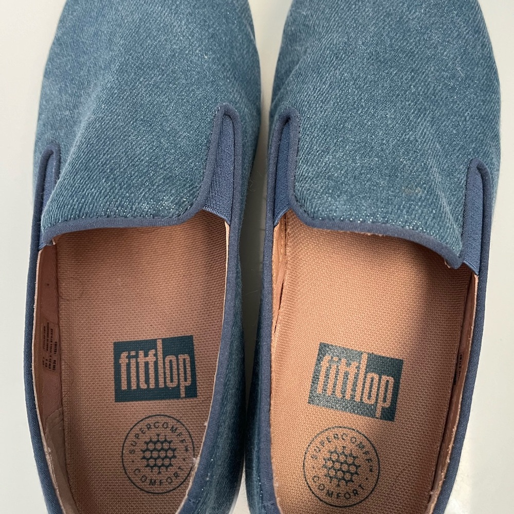 Womens Filflop slip in or loafer.